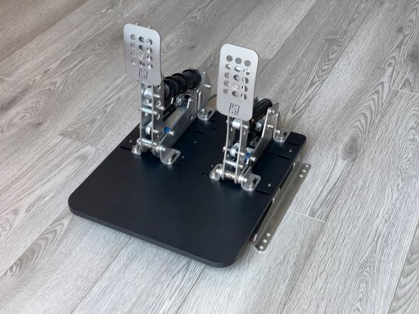 Heusinkveld Sim Pedals Ultimate+ 2-pedalssett - sølv (sidabrinis)