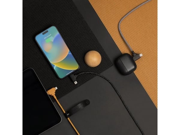 Native Union Belt Duo Pro, 1,5 m, USB C, USB C/Lightning, musta, Uros, Uros