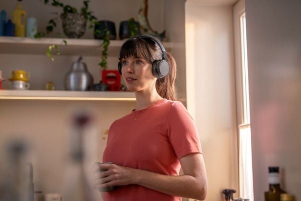 Philips langattomat kuulokkeet TAH4209BK/00 PHILIPS