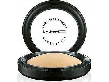 MAC MINERALIZE SKINFINISH NATURAL DARK DEEP 10g