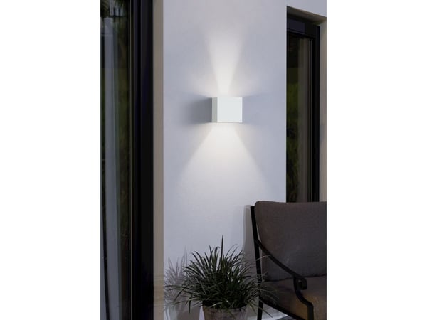 EGLO BARCAROLA-E utendørs vegglampe L105 H100 550 lm hvit