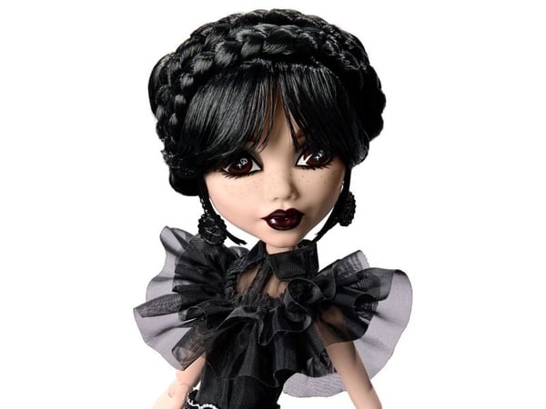 Monster High x keskiviikko Rav'n Doll