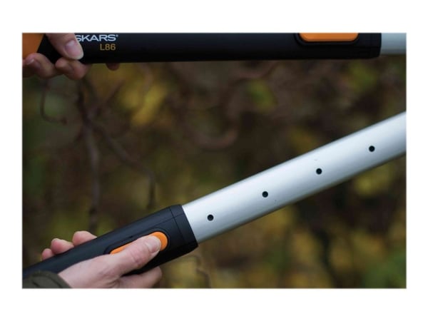 Fiskars SmartFit HS86 - Hekksaks - 67.5 - 92.5 cm - teleskopisk