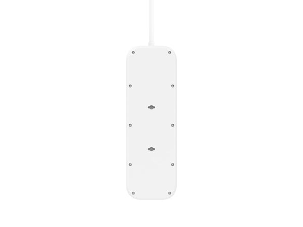 Belkin Connect - Overspenningsavleder - med USB-C- og USB-A-porter - utgangskontakter: 8 - 2 m kabel