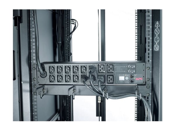 APC Metered Rack PDU AP7822B - Kraftdistributionsenhet (kan monteras i rack) - AC 200/208/230 V - ingång: IEC 60309 32A - utgångskontakter: 16 (pow...