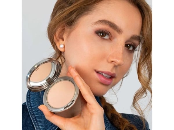 Artdeco Hydra Mineral Compact Foundation - - - 10 g