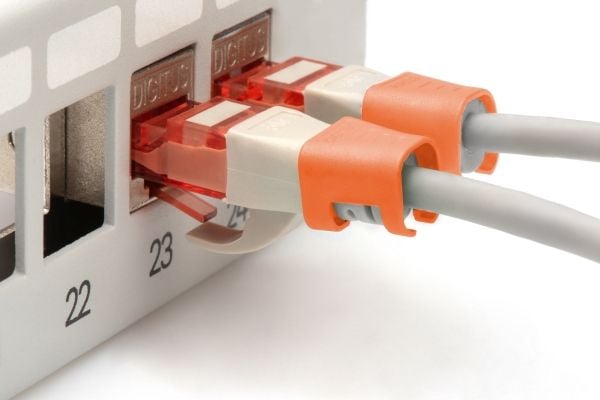 Digitus A-CC-O, Farvekodningsklemme, oransje, polyvinylklorid (PVC), Cat5e/6, 100 mm, 120 mm
