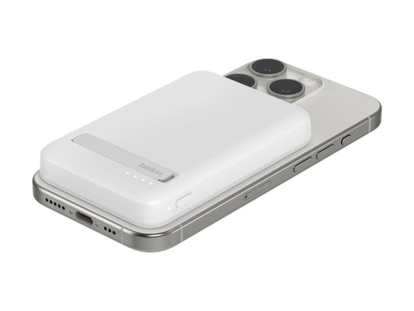 Belkin - Trådløs nødlader - magnetisk med Qi2 - 8000 mAh - 15 watt - Fast Charge (USB-C) - på kabel: USB-C - hvit