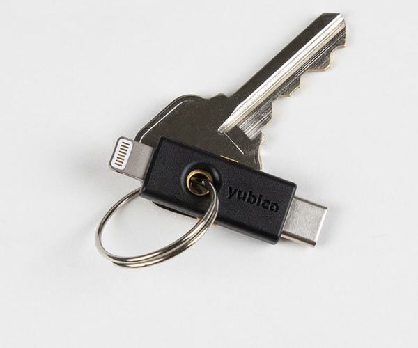Yubico YubiKey 5Ci - USB-C / Lightning-sikkerhetsnøkkel