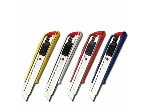 NT Cutter Vivid L, läpipainopakkaus