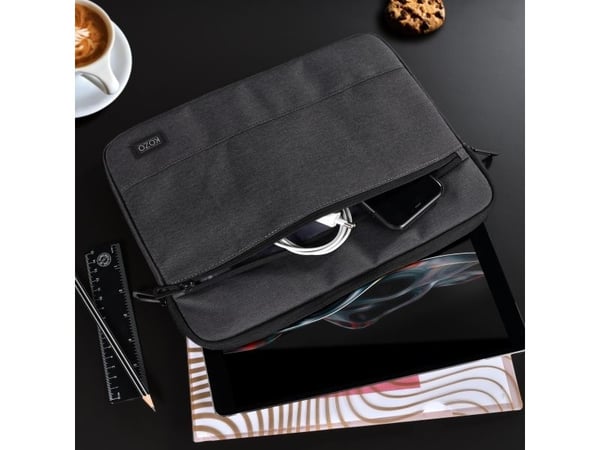 Tietokonehylsy KOZO Charcoal kierrätetty RPET jopa 15.6" asti