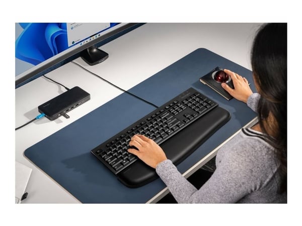 Kensington KB100 EQ - Tastatur - full size - USB - QWERTY - Pan Nordic - svart - OEM - FSC-papp