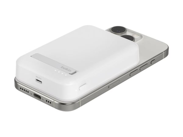 Belkin BoostCharge Pro, Langaton lataaminen, 15 W, Valkoinen
