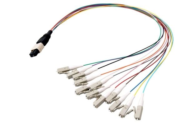 EFB Elektronik MTPM12LCOM4-0,4, 0,4 m, OM4, MTP, 12x LC
