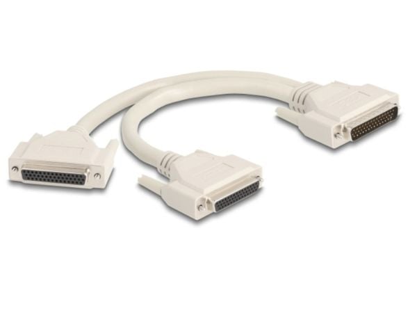 Delock - Seriell splitter - DB-44 (hann) til DB-44 (hunn) - 30 cm - tommelskruer - beige