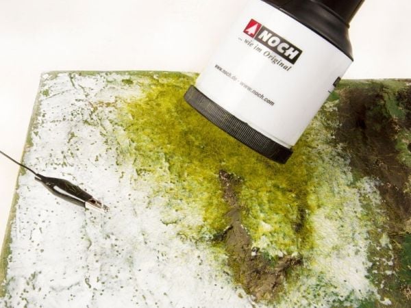 NOCH 8214 Litter Grass Lawn 1,5 mm, 20 g.