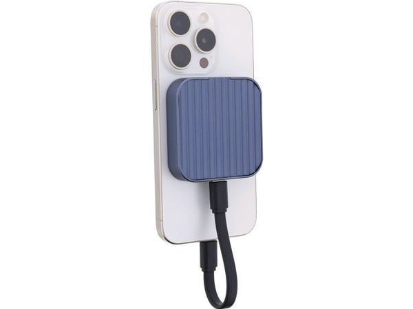 InLine Clip Case - Magneettinen USB-C-kotelo SATA III &amp; NVMe M.2 SSD-asemille (00031M)