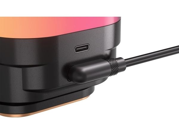 Corsair iCUE LINK TITAN 360 RX LCD, Ilmanjäähdytin, 12 cm, 300 rpm, 2100 rpm, 36 dB, 73,5 kuutiometriä/min.