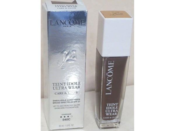 Lancôme Teint Idole Ultra Wear Care & Glow flytende foundation 540C 30 ml