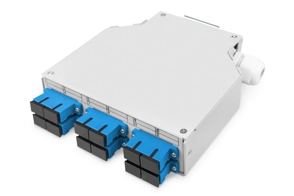 Fiberoptisk topphatt skinneboks, utstyrt, SM, 6 SC DX