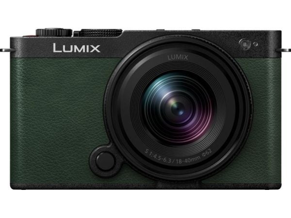 Panasonic Lumix S9 kamera vihreä + 18-40mm f/4.5-6.3 (DC-S9NE-G)