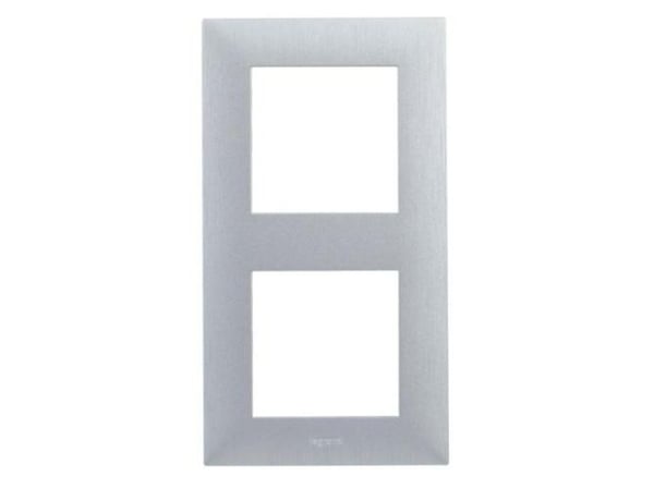 Legrand Niloe Step -kaksoiskehys 863892 harjattu alumiini