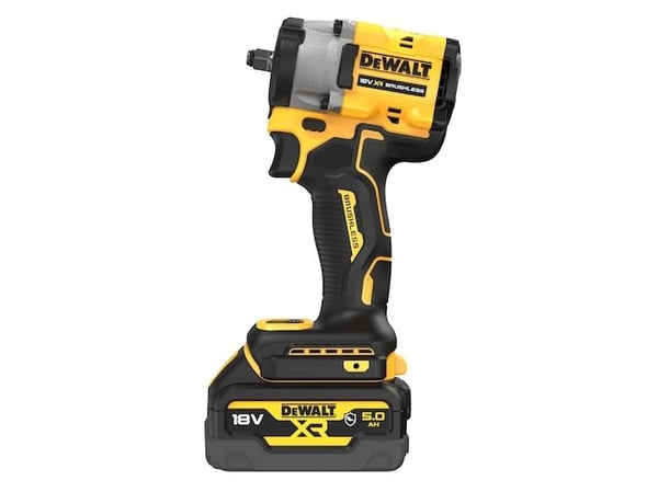 DEWALT.3/8" 18V iskevä jakoavain DCF923P2G 406Nm 2x5.0Ah TAPERI
