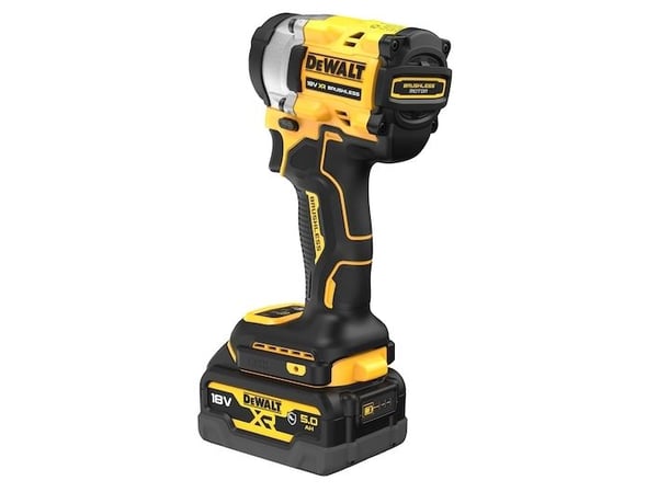 DEWALT.3/8" 18V iskevä jakoavain DCF923P2G 406Nm 2x5.0Ah TAPERI