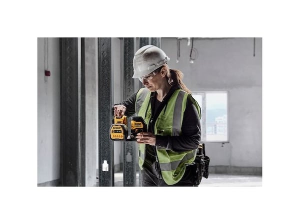 DEWALT DCE088D1G18-QW krydslinjelaser