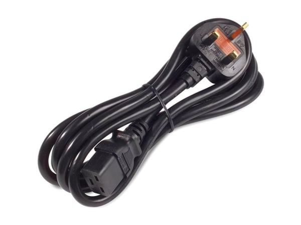 APC - Strømkabel - IEC 60320 C19 til BS 1363A (han) - 2,44 m - lajittelu - P/N: SMT2200I-AR, SMT2200R2I-AR, SMT3000I-AR, SMT3000R2I-AR, SMX3000HVTU...