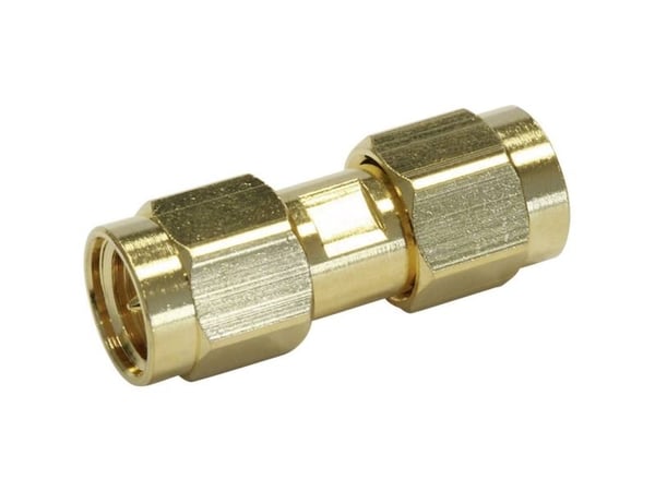 Telegärtner J01154A0031, SMA, lukio