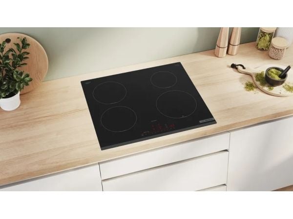 Bosch PIE631HC1M, Sort, Innebygget, 60 cm, Sonebasert induksjon, Glass-keramikk, 4 zone(s)