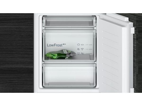 Siemens iQ100 KI86VNFE0, 267 l, SN-ST, 35 dB, 4,2 kg/24t, E, Hvit