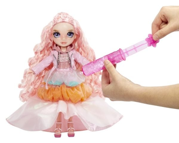 Rainbow High Winter Wonderland Doll- Bella (Pink), Motedukke, Jente, 4 år, Gutt/Jente, 280 mm, Flerfarget