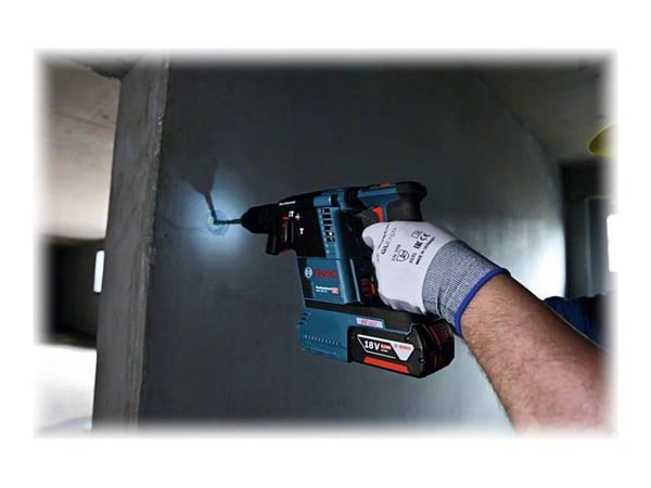 Bosch GBH Professional 18V-26 F - Hammerbor - trådløs - SDS-plus - 2.6 joule - 2 batterier - 18 V