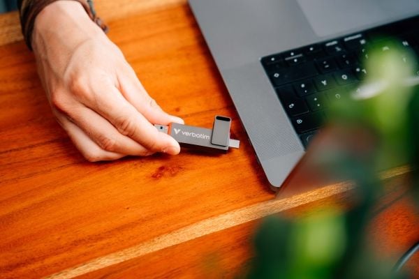 Verbatim Dual QuickStick, 512 Gt, USB Type-A / USB Type-C, 3.2 Gen 1 (3.1 Gen 1), 550 MB/s, muu, harmaa