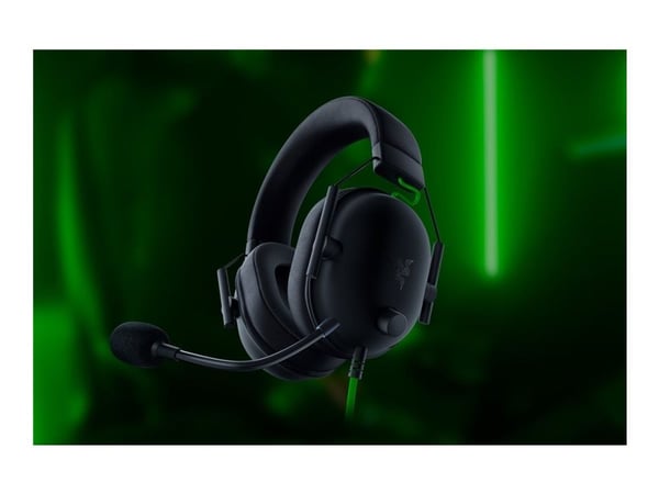 Razer BlackShark V2 X - Headset - fullstorlek - kabelansluten - USB-A - ljudisolerande - svart