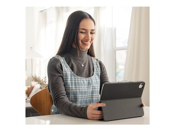 ZAGG Pro Keys 2 - Tastatur og folioveske (foliodekke) - bakgrunnsbelyst - trådløs - Bluetooth - QWERTY - Nordisk - for Apple 13-inch iPad Air (M2, M3)