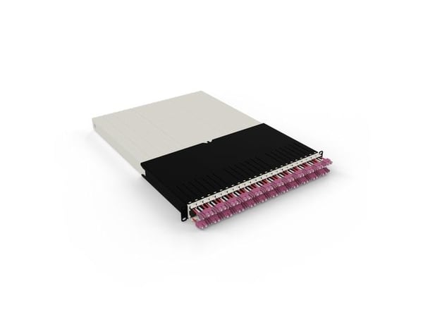 PATCHBOX .one / 30RU / OM4 / LC-SC, 1,8 m, LC/SC, OM4, LC, SC