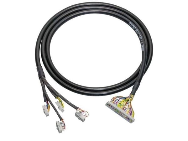 Siemens 6ES7923-5CB00-0EB0 6ES79235CB000EB0 PLC-liitäntäkaapeli 60 V