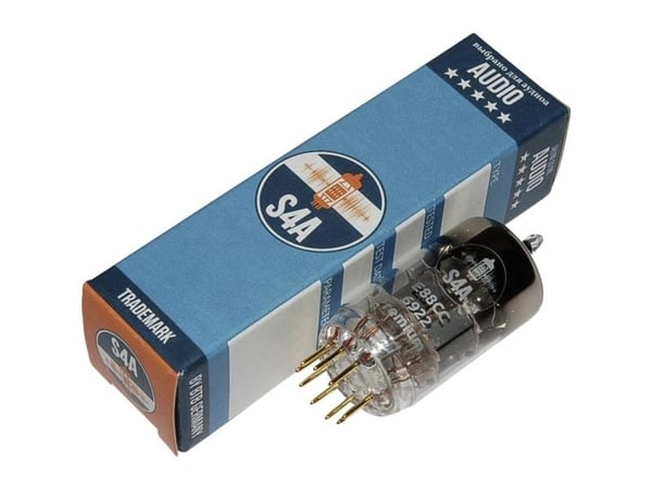 BTB Vertrieb E88CC S4A premium elektronrör utvalt för Audio & Studio dubbeltriod