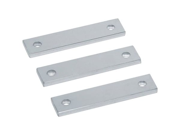 Hager 3xCu kiskosarja universUM40V4Muuntajan korvakkeet 40x10x170mm tinattu ( UM40V4 )