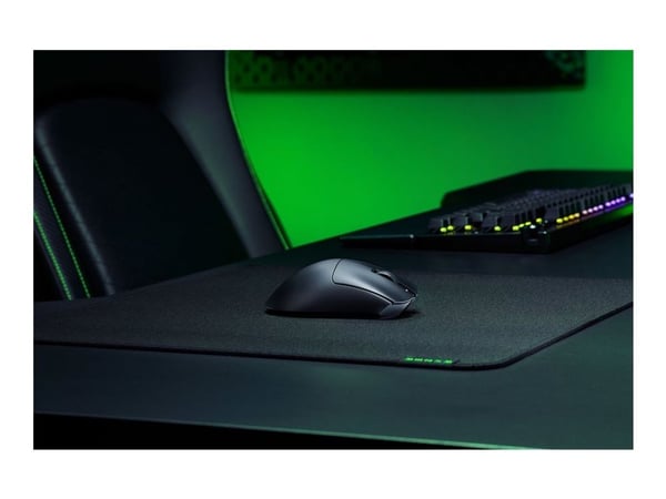 Razer DeathAdder V3 HyperSpeed - Mus - ergonomisk - høyrehendt - optisk - 5 knapper - trådløs, kablet - 2.4 GHz - USB trådløs mottaker