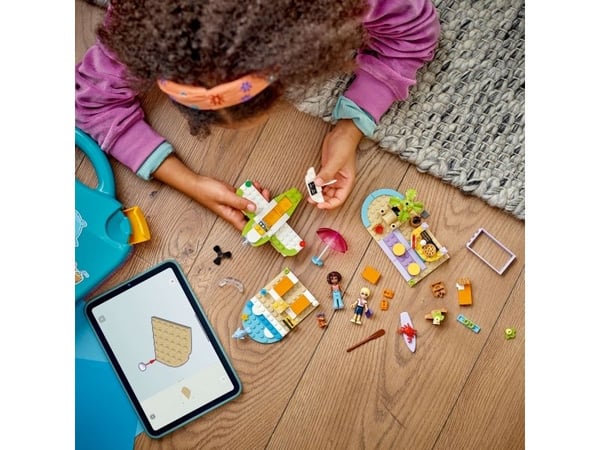 LEGO Friends 42672 Kreativ reise- og strandkoffert