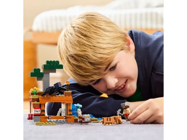 LEGO Minecraft 21269 Vyötiäisen kaivos