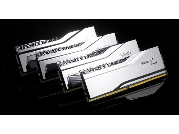 G.Skill Trident Z5 Royal - DDR5 - sett - 32 GB: 2 x 16 GB - DIMM 288-pin - 6400 MT/s / PC5-51200 - CL30 - 1.4 V - ikke-bufret - ikke-ECC - sølv