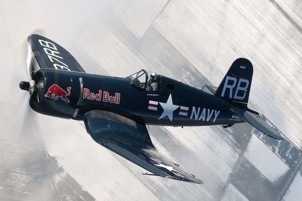 Revell 05641 Flying Bulls F4U-4 Corsair modellbyggesett 1:48 (05641)