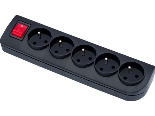 Grenuttag med strömbrytare 5 uttag, svart GN-50W-2