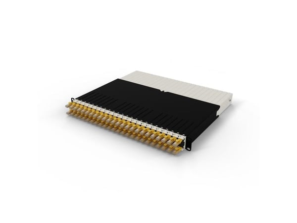 PATCHBOX patchbox.one - Kabelindragningssystem - CAT 6a - UTP - RAL 9005 - 8U