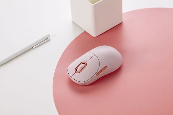 Xiaomi Wireless Mouse Lite 3 - Mus - ergonomisk - optisk - 5 knapper - trådløs - 2.4 GHz, Bluetooth - USB trådløs mottaker - rosa